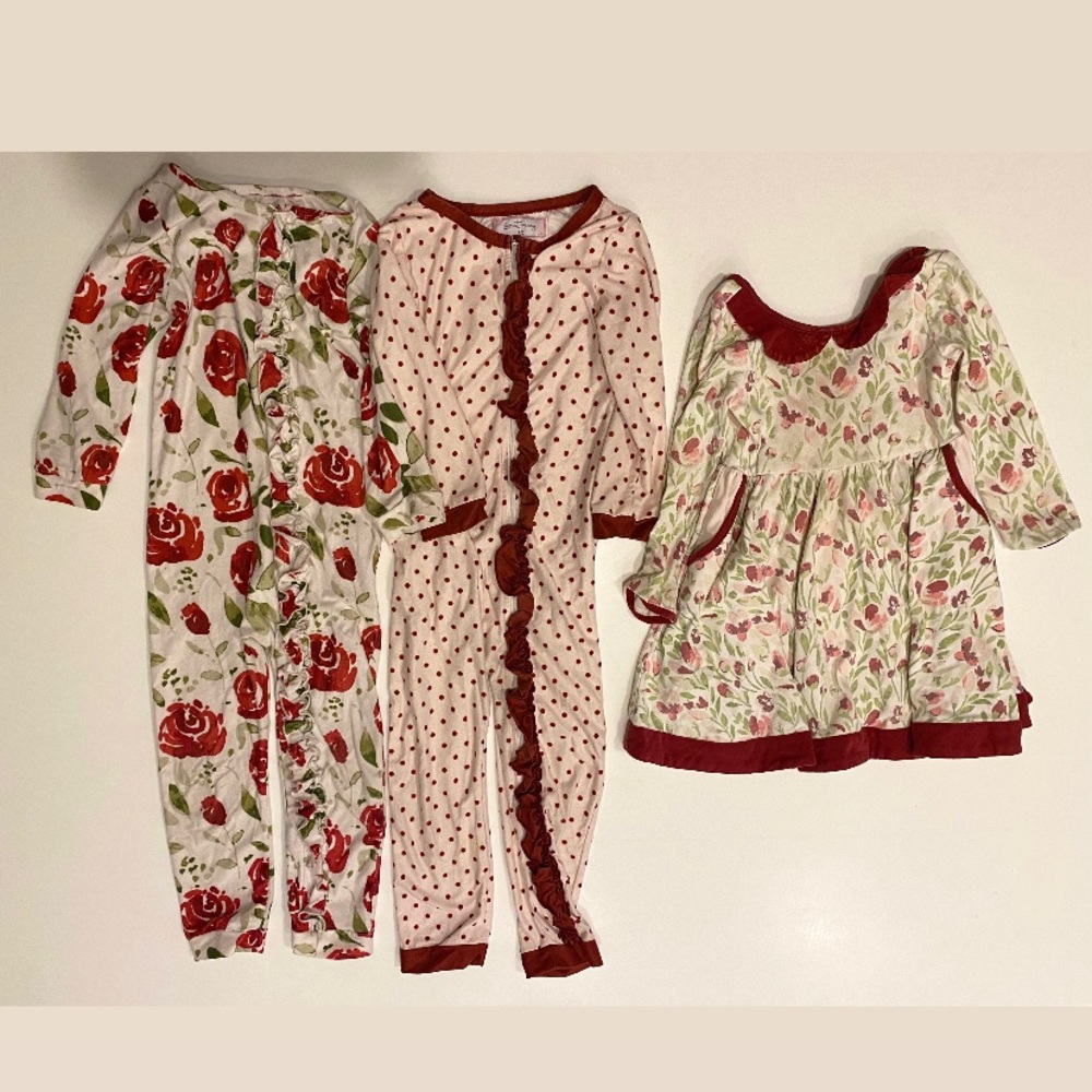 Sweethoney Christmas pajamas and Sweethoney Christmas dress size 4 and s…